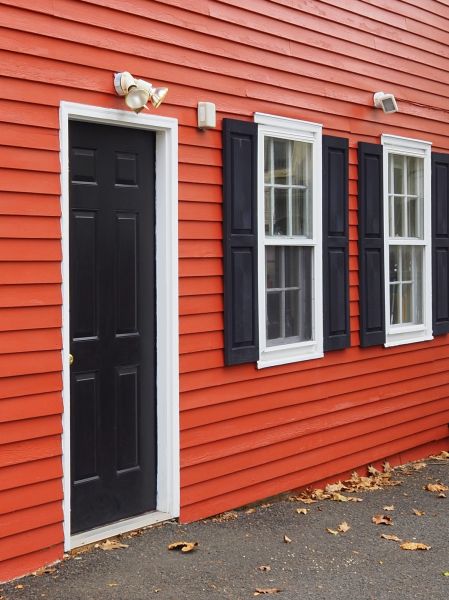 Red Vinyl Siding Installation Service
